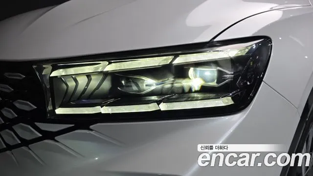 Renault-KoreaSamsung Grand Koleos Grand Koleos 2.0 Iconic 2WD — Фото автомобиля 22