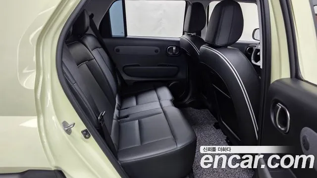 Hyundai Casper Casper Electric Inspiration — Фото автомобиля 12
