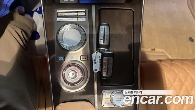 Genesis GV80 — Фото автомобиля 11
