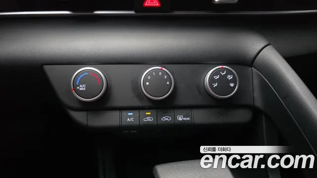 Hyundai Avante CN7 — Фото автомобиля 22