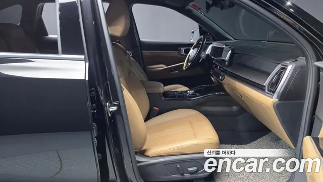 Kia Sorento Новый Sorento 4 поколение Бензин 2.5T 2WD — Фото автомобиля 10