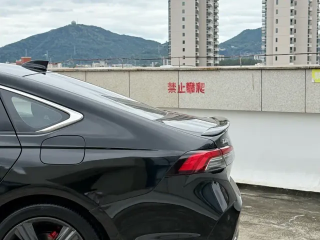 Honda Inspire — Фото автомобиля 3