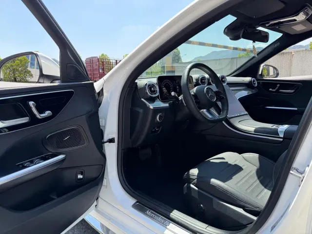 Mercedes-Benz C-Class — Фото автомобиля 6