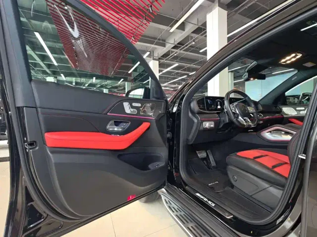 Mercedes-Benz GLE Coupe AMG — Фото автомобиля 14