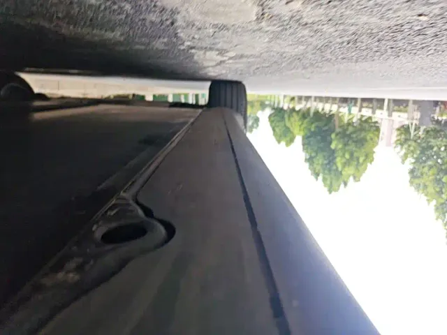 Tesla Model Y — Фото автомобиля 21