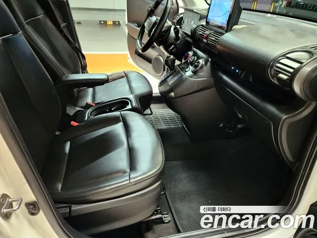 Hyundai Casper — Фото автомобиля 11