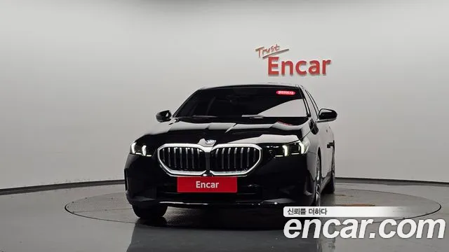 BMW i5 G60 — Фото автомобиля 3