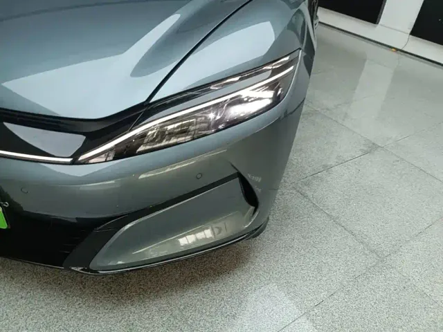 BYD Han L — Фото автомобиля 23