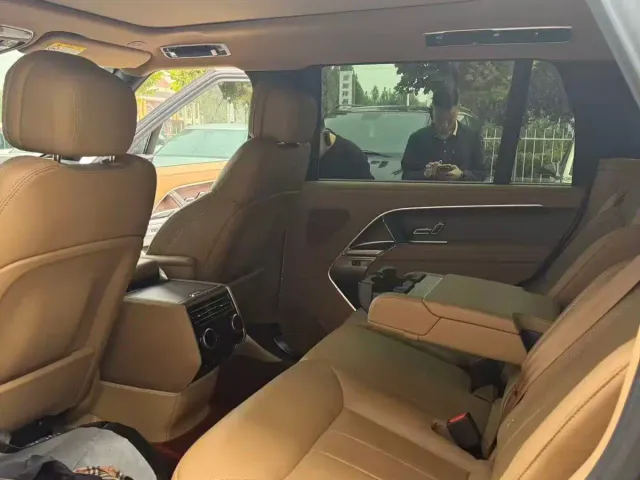 Land Rover Range Rover — Фото автомобиля 6