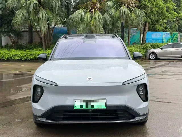 Nio ES6 — Фото автомобиля 2