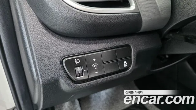 Kia Seltos Бензин 1.6 турбо 2WD — Фото автомобиля 13
