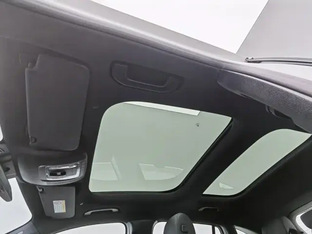 Mercedes-Benz EQA — Фото автомобиля 14