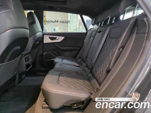 Audi Q8 4M — Фото автомобиля 17