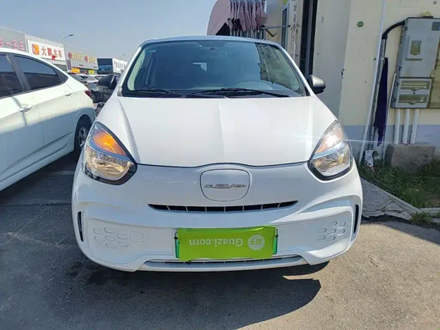 Roewe Clever — Фото автомобиля 2