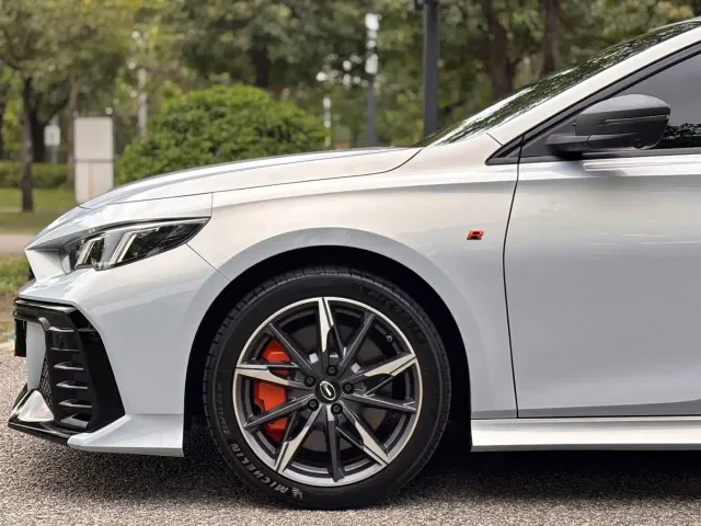 GAC Trumpchi Emkoo — Фото автомобиля 13