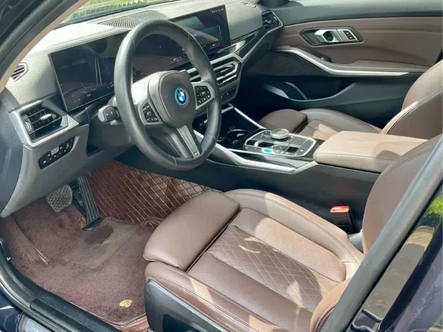 BMW i3 — Фото автомобиля 4