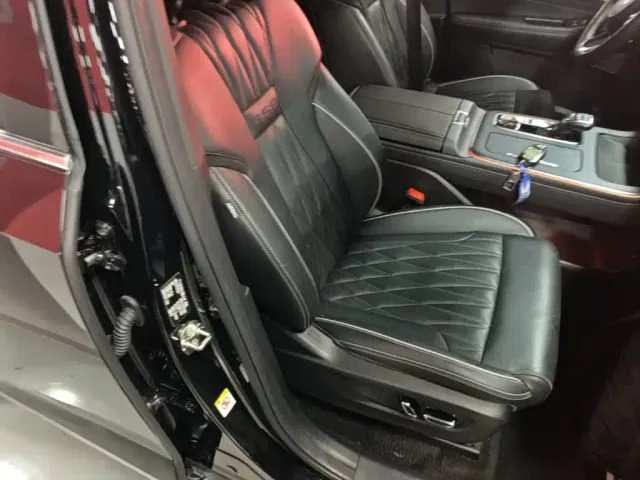 GAC Trumpchi GS8 — Фото автомобиля 24