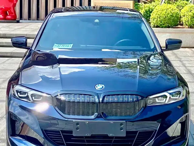 BMW i3 — Фото автомобиля 2