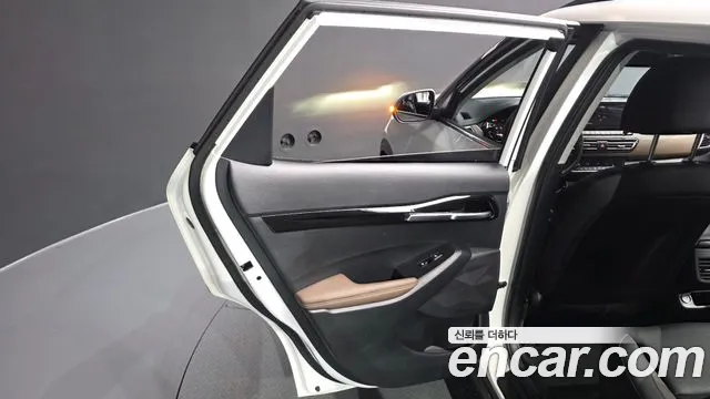 Kia Seltos — Фото автомобиля 14