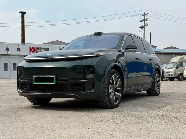 Фотография автомобиля — Li Auto L9