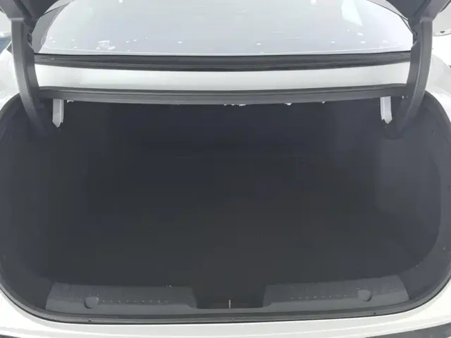 Changan Qiyuan A05 — Фото автомобиля 4