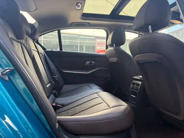 BMW i3 — Фото автомобиля 4