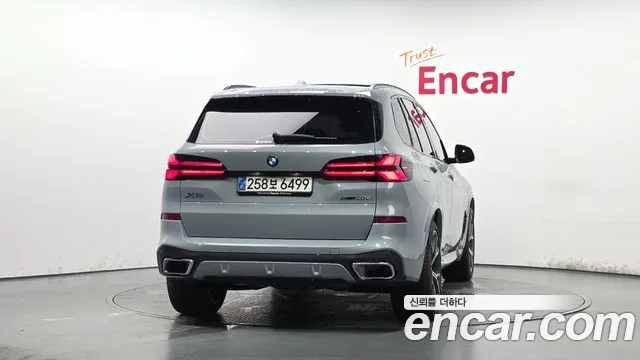 BMW X5 — Фото автомобиля 3