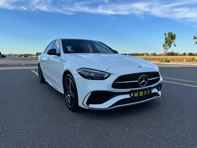Mercedes-Benz C-Class — Фото автомобиля 3