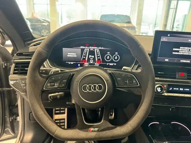 Audi RS 5 — Фото автомобиля 9