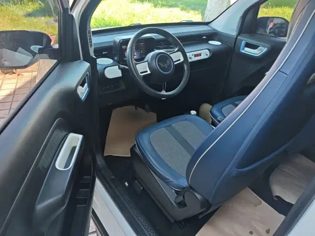 Wuling Hongguang Mini EV — Фото автомобиля 15