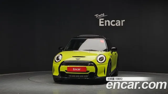 Mini Cooper — Фото автомобиля 3