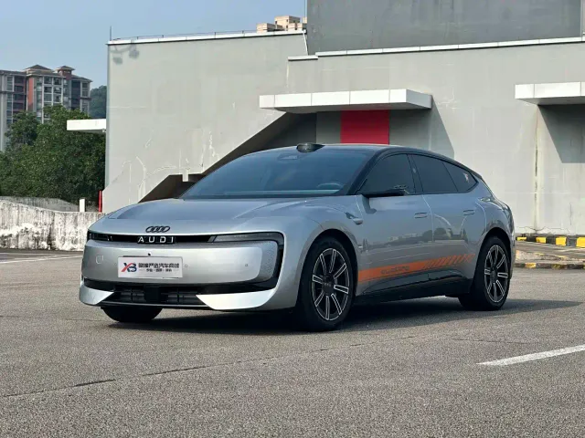 Фотография автомобиля — Audi E5 Sportback
