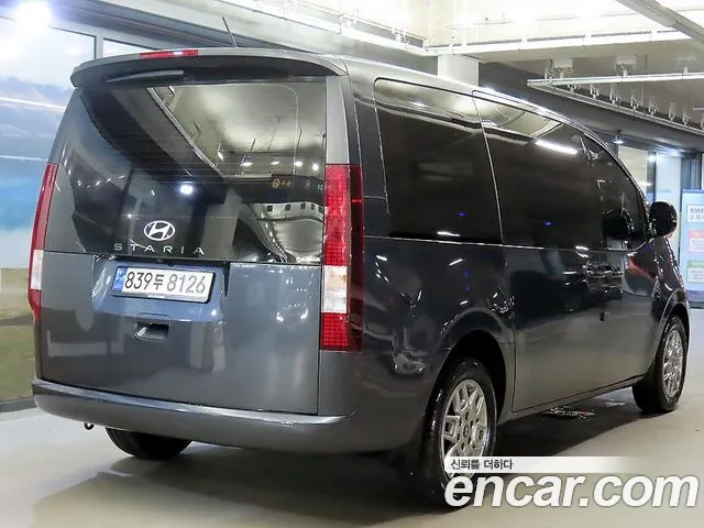 Hyundai Staria Staria Карго 3 места — Фото автомобиля 4