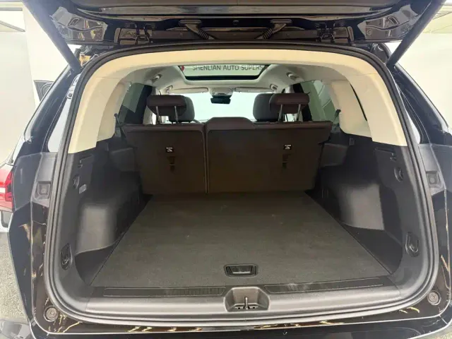 Buick Envision Plus — Фото автомобиля 6