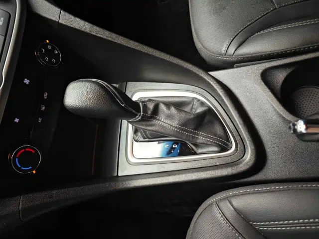 Buick Excelle — Фото автомобиля 5