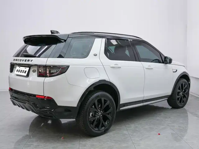 Land Rover Discovery Sport — Фото автомобиля 17