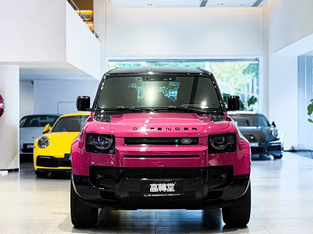 Land Rover Defender — Фото автомобиля 2