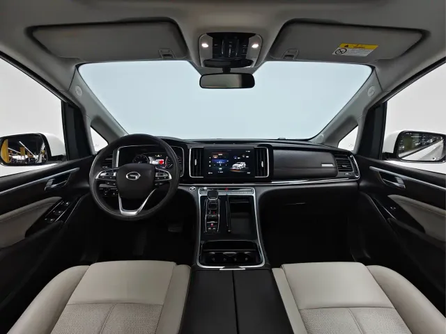 GAC Trumpchi M8 — Фото автомобиля 13