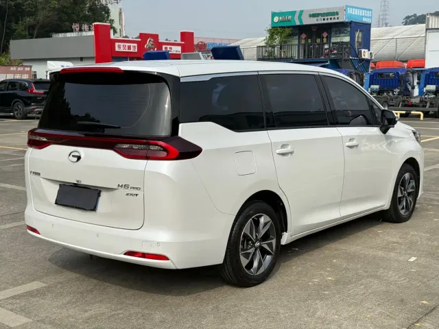 GAC Trumpchi M6 — Фото автомобиля 5