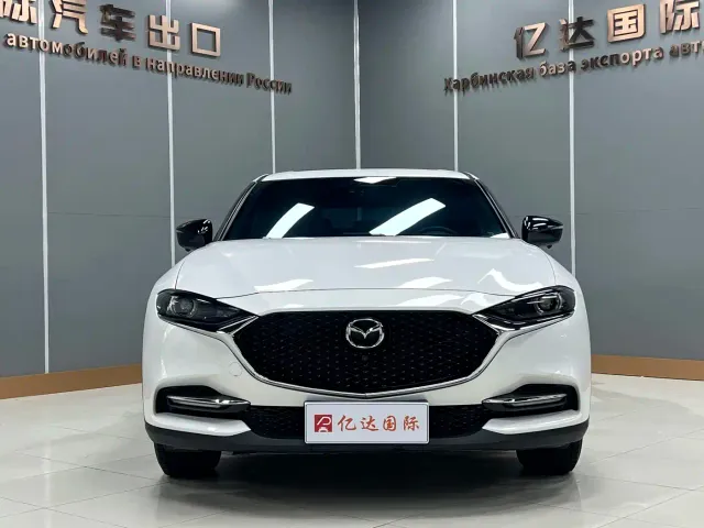 Mazda CX-4 — Фото автомобиля 2