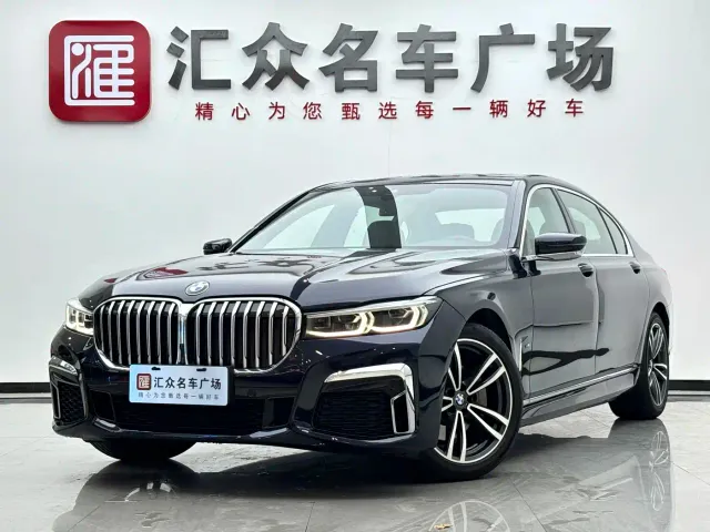 Фотография автомобиля — BMW 7 Series