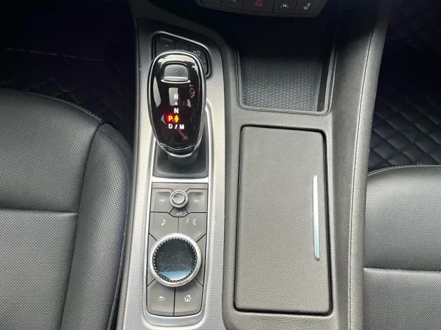 Cadillac CT5 — Фото автомобиля 30