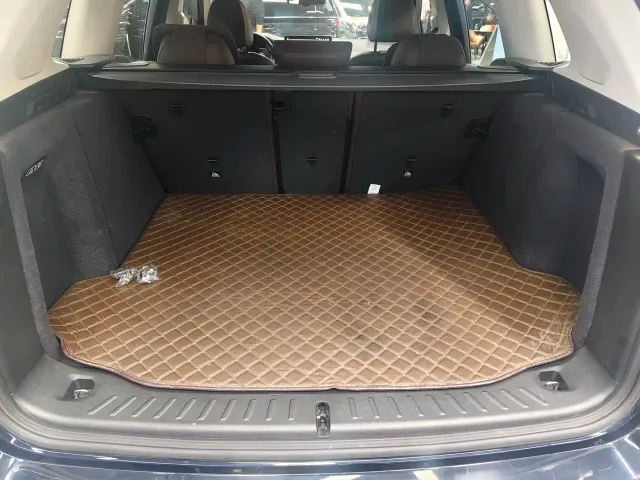 BMW iX3 — Фото автомобиля 13