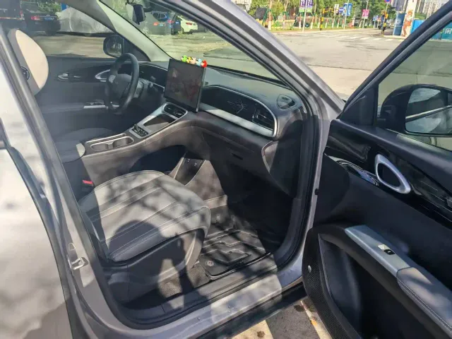 Geely Starry Wish — Фото автомобиля 9