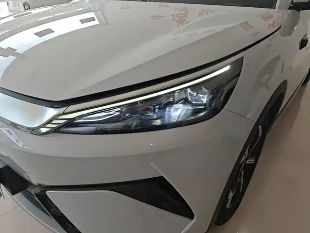 BYD Yuan PLUS — Фото автомобиля 23