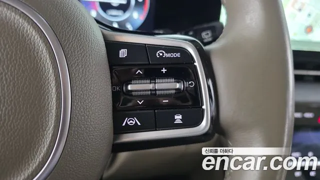 Kia Carnival 4th Gen — Фото автомобиля 24