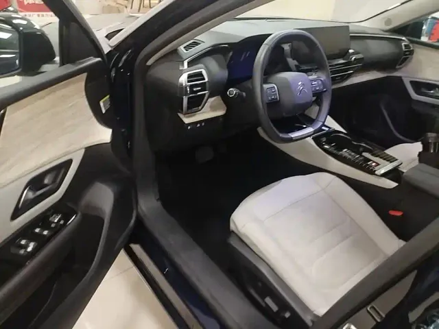 Citroen C5 X — Фото автомобиля 15