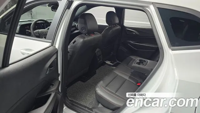ChevroletGMDaewoo Trax Trax Кроссовер — Фото автомобиля 11