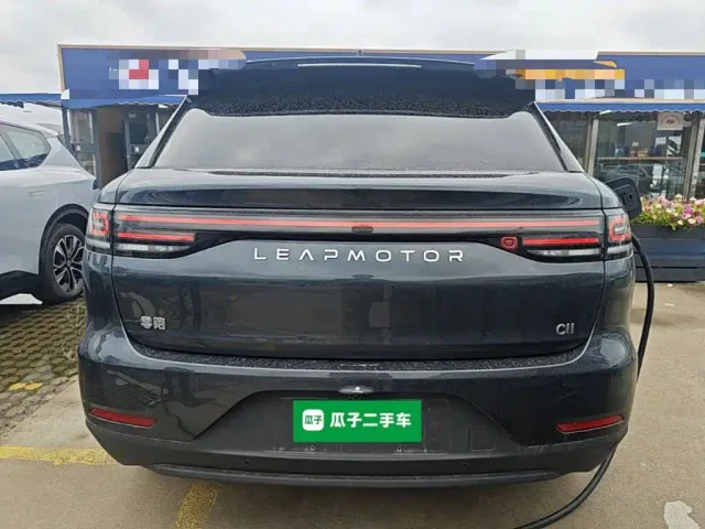 Leapmotor C11 — Фото автомобиля 5
