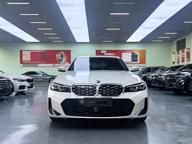 BMW 3 Series — Фото автомобиля 2